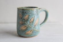 Load image into Gallery viewer, Seafoam Green Carved Medium Mug