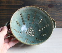 Load image into Gallery viewer, Seafoam Green Berry Bowl