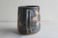 Load image into Gallery viewer, Blue Carved Medium Mug