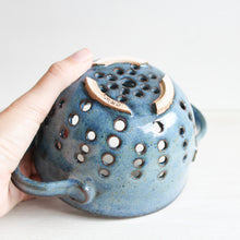 Load image into Gallery viewer, Light Blue Berry Bowl