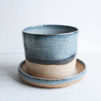Grey Planter & Plate Set